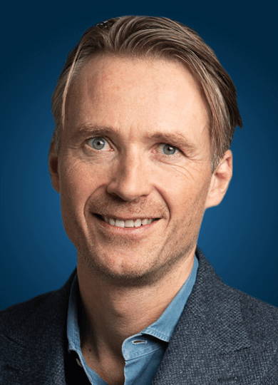 Johan-Tjarnberg-390x540-BLUE